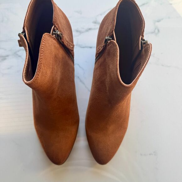 NIB FRYE Women's Judy Zip Bootie Cognac Boots 10 B US - Picture 5 of 15